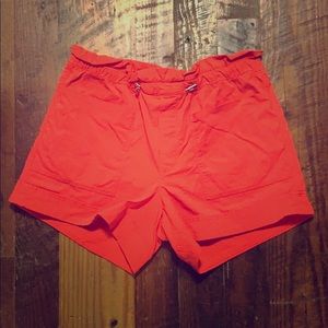 Athleta short
